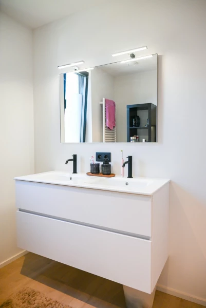 Bhos by Ecohuis | Modulaire woning Olen - Badkamermeubel