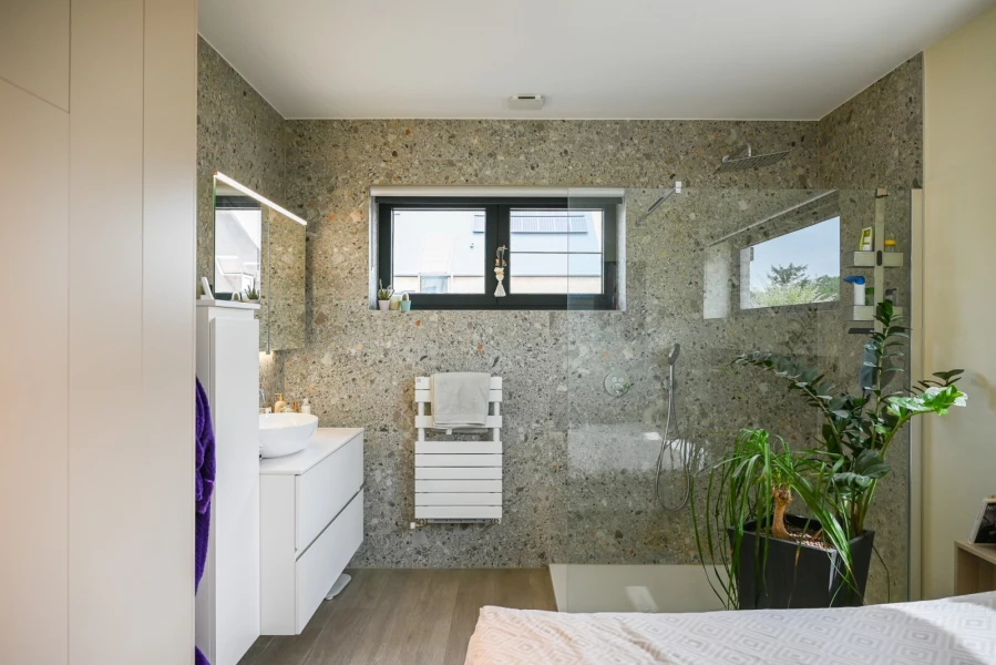 halfopen-moderne-woning-meise-badkamer-slaapkamer