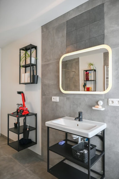 landelijke-gezinswoning-schepdaal-badkamer