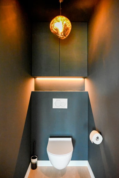 Gallery image 3 - 12