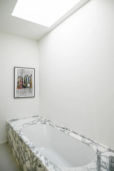 Gallery image 2 - 4